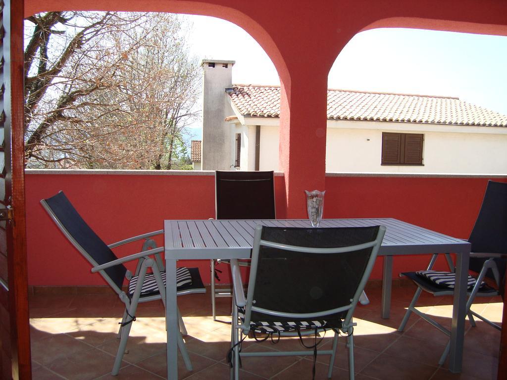Apartments Josip Пинезичи Экстерьер фото
